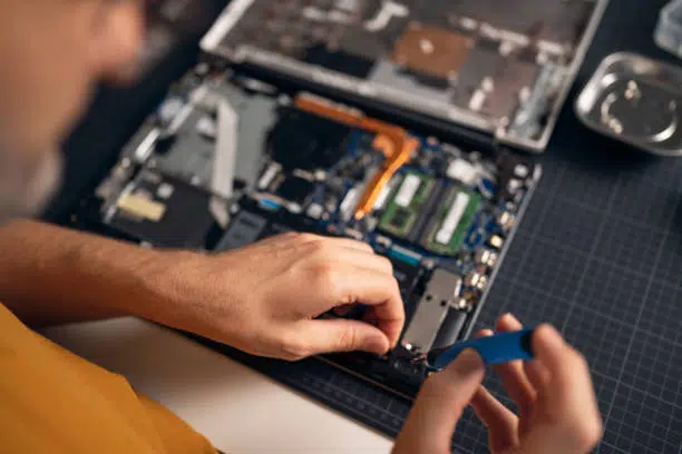 Teknisi Jasa service laptop margonda profesional kami siap datang ke rumah dan kantor Anda di wilayah Anda